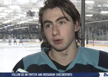 Lake Triumphs Over Southview 7-2