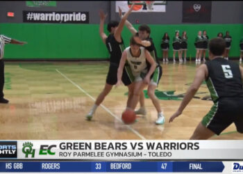 Ottawa Hills Claws Emmanuel Christian, 61-34