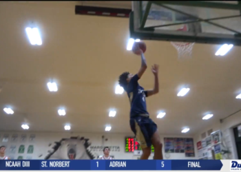 St. John’s Cracks Big Walnut, 83-52