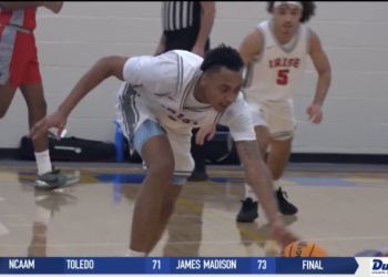 Saint Mary’s Prep Snaps Central Catholic’s 9-Game Win Streak in CHSL Quarterfinals