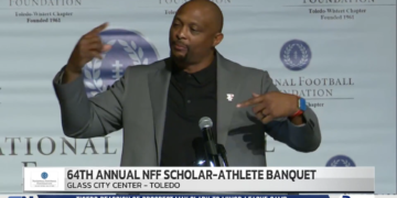 64th NFF Scholar-Athlete Banquest Headlined by Guest Speaker Eddie George