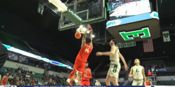 Bowling Green Downs Eastern Michigan 77-69