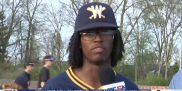 Whitmer Scores Two Late Runs to Beat Southview, 8-6