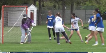 Findlay Dominates Maumee Valley in 18-0 Shutout