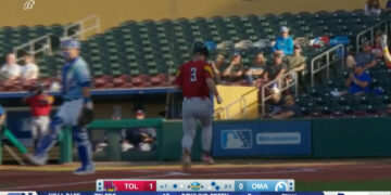 Mud Hens Blow Away Storm Chasers, 19-1