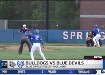 Blue Devils Edge Bulldogs 10-8 in Late Comeback Win