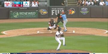 Bats Beat Mud Hens 9-0