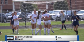 Alayna Mahan, Maddie Gillispie Lead Bowling Green to 8-2 Win over Lake, Bobcats Move to 5-0