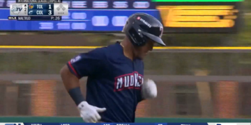Long Balls Go for Naught as Hens Drop 5 of 6 to Clippers