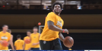 Toledo Basketball Gets Blast from the Past at Alumni Reunion Practice
