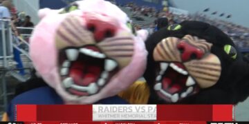 Perrysburg Blows Out Bowling Green 42-0
