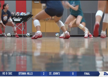 Bedford Volleyball Ready to Kick Thanks to Chemistry, Senior Leaders