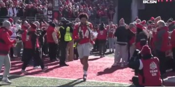 Ohio State Sits Atop AP Poll Looking to Avoid Any Distractions