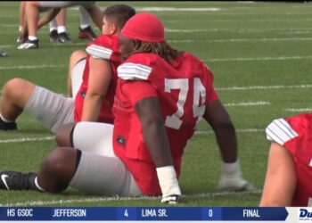 Whitmer Alum Carter Lowe Gets Reps with Ohio State’s Top Unit