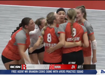 Huron Volleyball Defends Home Court from Bellevue, 3-0