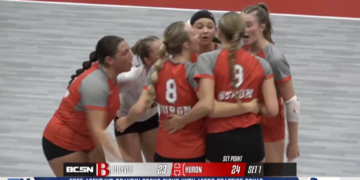 Huron Volleyball Defends Home Court from Bellevue, 3-0