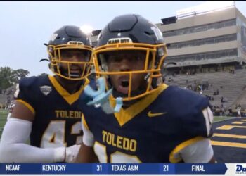 Toledo Pulls Off Miraculous Comeback To Stun Temple 49-48 In Overtime
