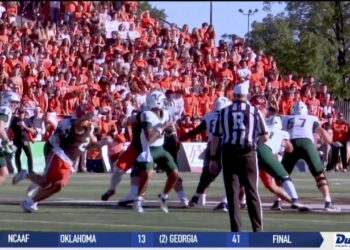 South Florida Rallies To Down Bowling Green 14-6