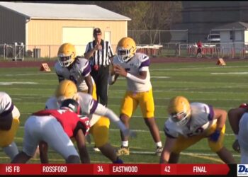 Waite Beats Rogers 31-6