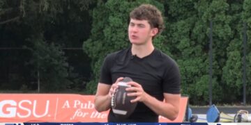 Toss & Talk with Perrysburg Quarterback Brady Maxwell