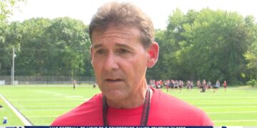 New Bedford Football Coach Leads Mules Against Rival Monroe, Former Staff