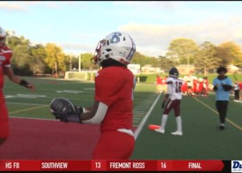 Bowsher Holds On To Defeat Scott 29-14