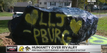 Perrysburg Students Send Heartfelt Message To Whitmer Ahead Of Football Showdown