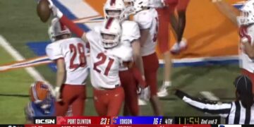 Port Clinton Keeps Playoff Hopes Alive In 51-16 Drubbing Of Edison