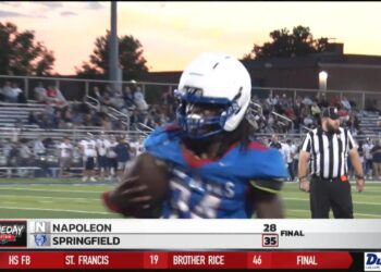 Springfield Outlasts Napoleon 35-28
